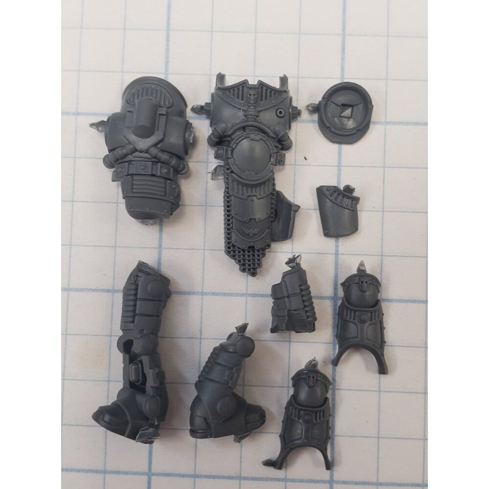 Warhammer 30k Space Marines Bits Centurion Mark II Relic Armor Torso Legs #01